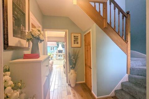 81 Beech Road, Feltham, TW14 8AJ