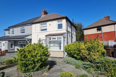 3 bedroom semi-detached house to rent, Wolfenden Avenue, Bootle