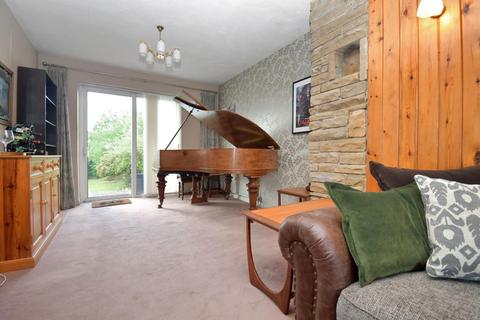 13 Batter Lane, Rawdon, Leeds, LS19 6EU