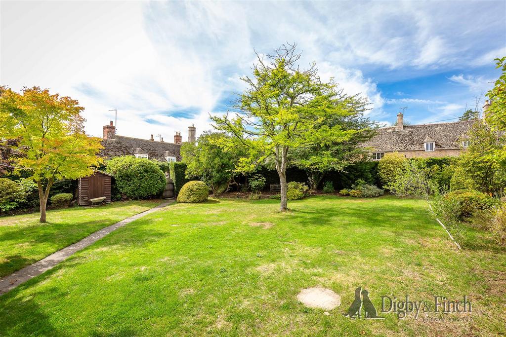 4 Manor Farm, Apethorpe, PE8 5 DP-12.jpg