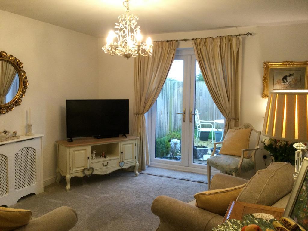 Living &amp; Dining Room