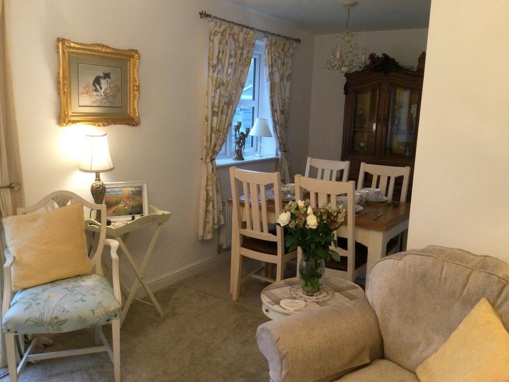 Living &amp; Dining Room