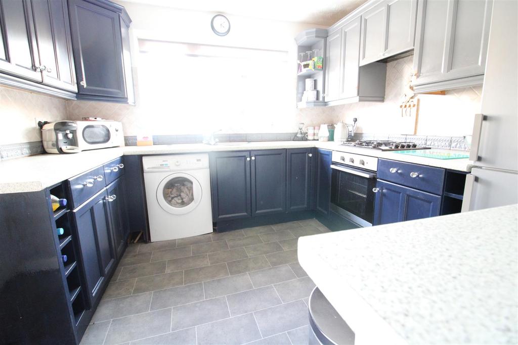 Hewitson Road, Darlington 2 bed semidetached house £110,000