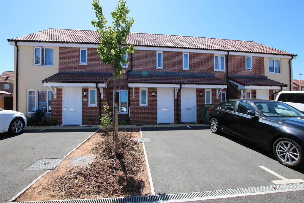 Brooklyn Close, Hill Barton Vale, Exeter 2 bed terraced house £995