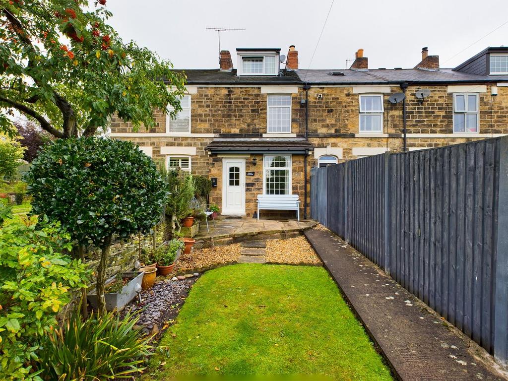 Church Street North, Old Whittington... 3 bed cottage £190,000