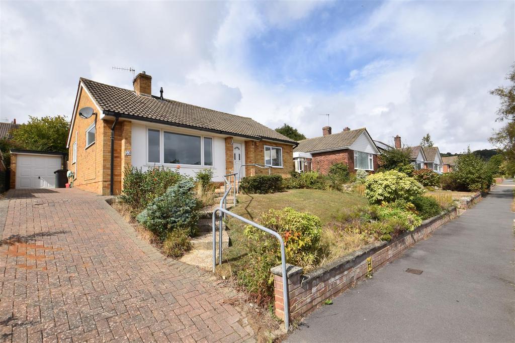 Ashford Road, Hastings 2 bed detached bungalow £425,000