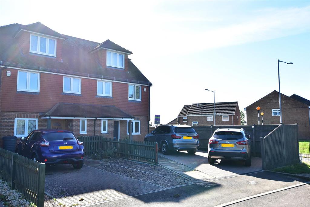 Wishing Tree Road North, St. LeonardsOnSea 3 bed semidetached house