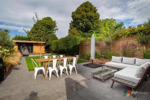47b Compton Road, Lindfield, Haywards Heath, RH16 2JY