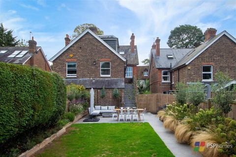 47b Compton Road, Lindfield, Haywards Heath, RH16 2JY