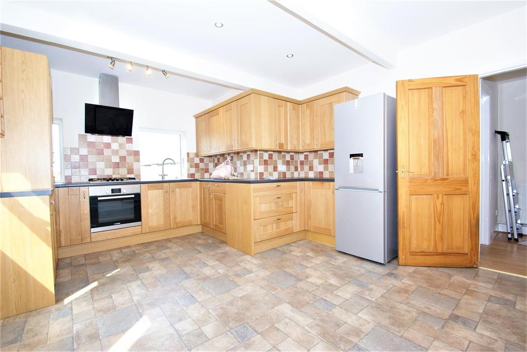 Rectory Road, West Tilbury, Tilbury 2 bed house £1,350 pcm (£312 pw)