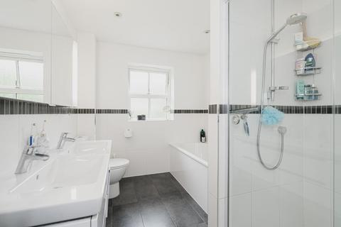 7 Hendon Grove, Epsom, KT19 7LH