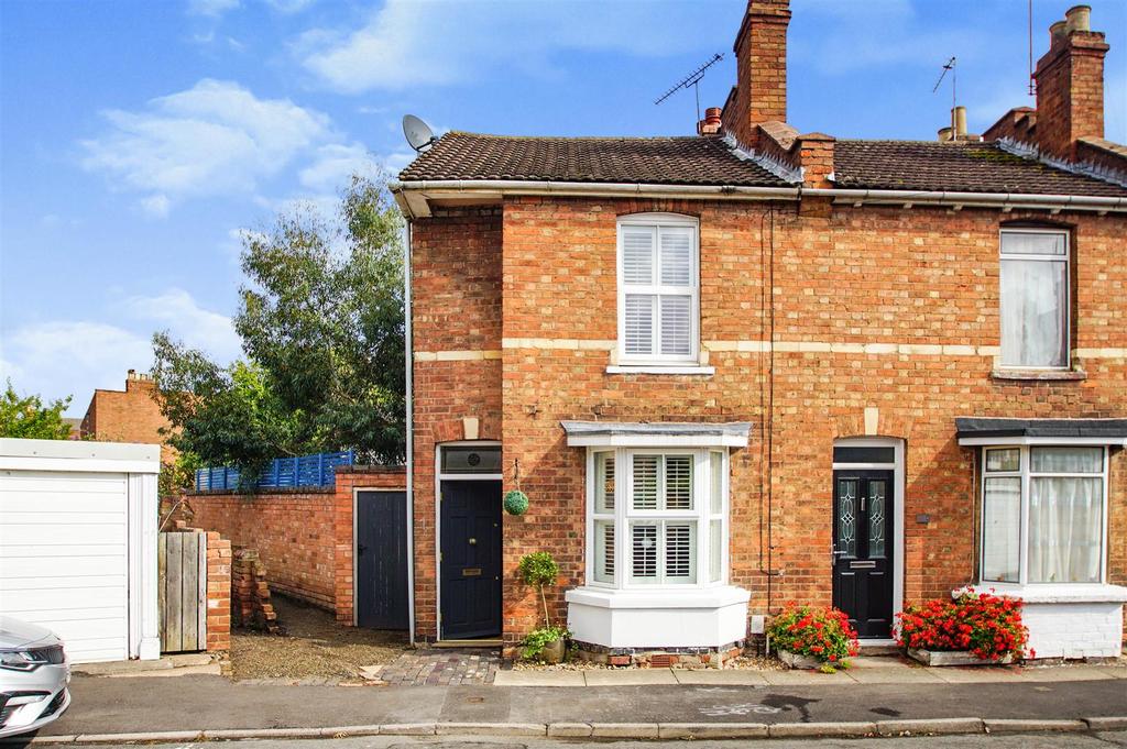 Rushmore Street, Leamington Spa 2 bed end of terrace house for sale £