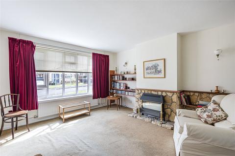 6 Rowan Drive, Royal Wootton Bassett, Swindon, SN4 7ES