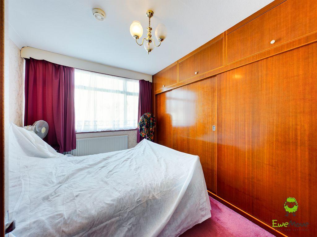 Bedroom 1 (Double)