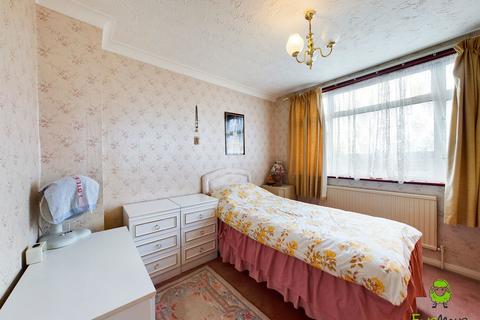 21 Amberley Road, London, SE2 0SG