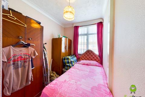 21 Amberley Road, London, SE2 0SG