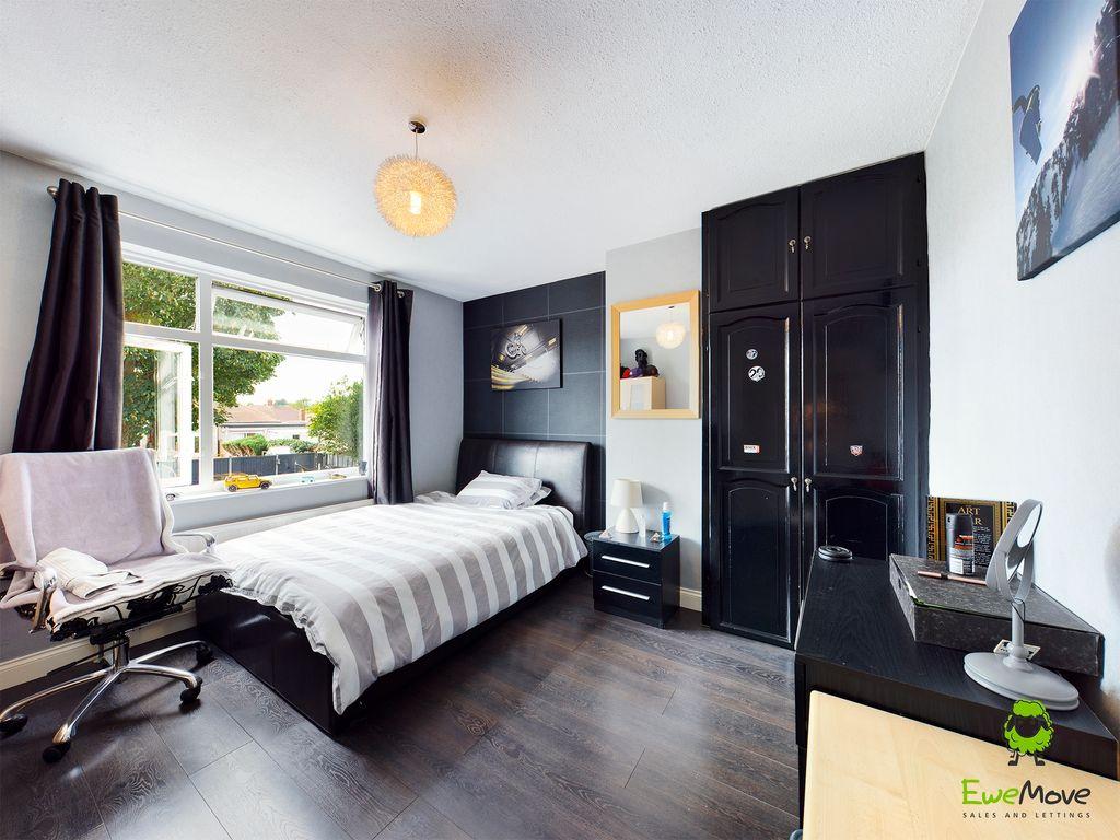 Bedroom 1 (Double)