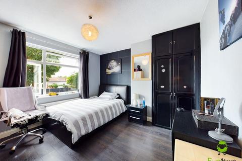 9 Cray Road, Belvedere, DA17 6NB
