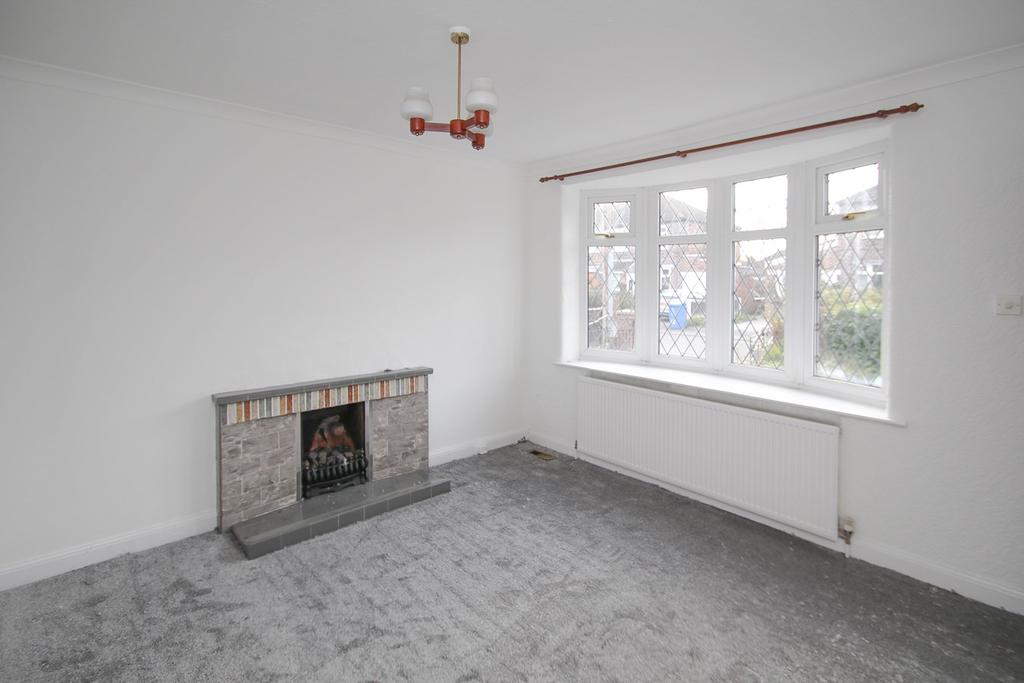 Redesmere Park, Flixton, Manchester, M41 3 bed semidetached house £