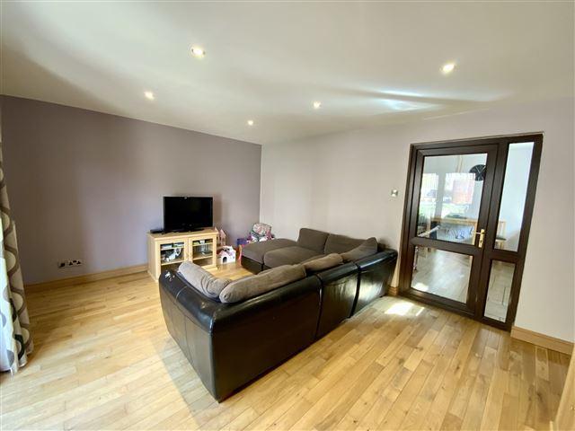 Second reception room/dining room