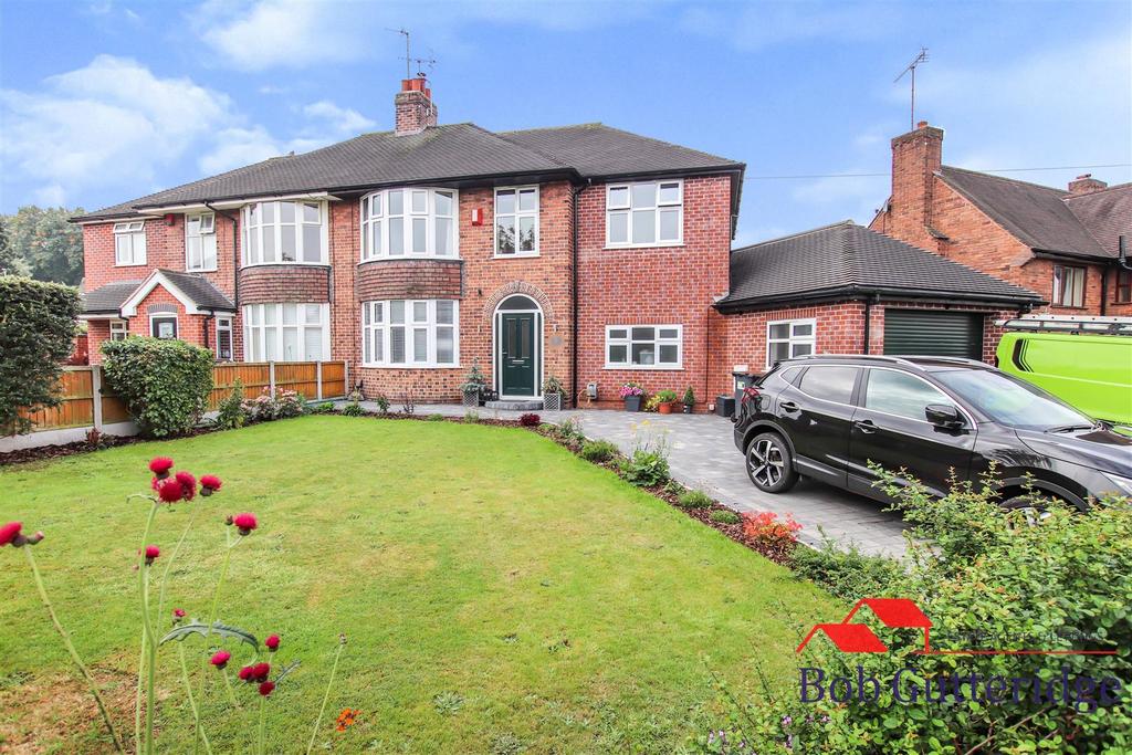 Heath Avenue, May Bank, Newcastle 4 bed semidetached house £299,995