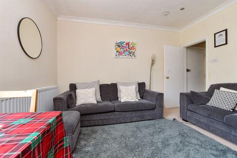 Flat C, 16 Mitcham Park, Mitcham, CR4 4EG