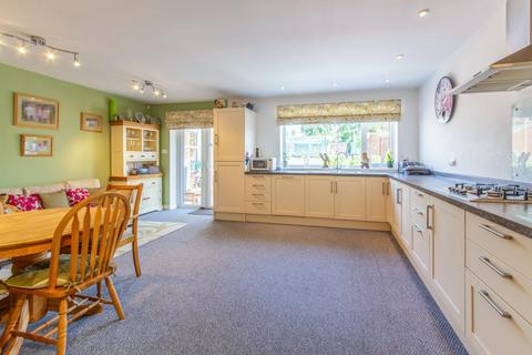 20 Mount Orchard, Tenbury Wells, WR15 8DW