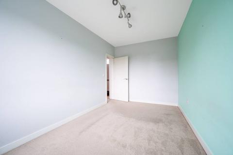 4 Bakersgate Gardens, Pirbright, Woking, GU24 0NE