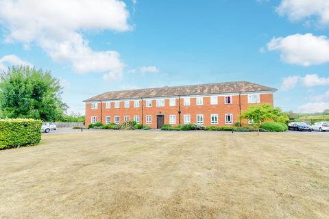 4 Bakersgate Gardens, Pirbright, Woking, GU24 0NE