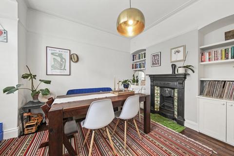 49 Laurel Gardens, London, W7 3JG
