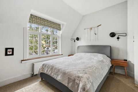 49 Laurel Gardens, London, W7 3JG