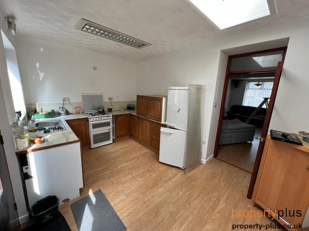 North Road Ferndale Ferndale 3 bed terraced house £110,000