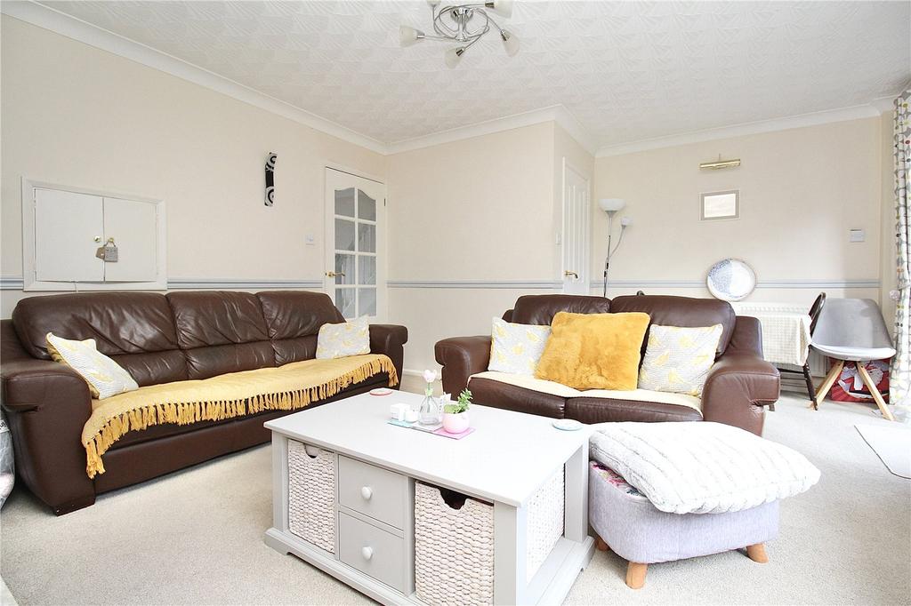 Kempton Road, Ipswich, Suffolk, IP1 3 bed semidetached house £270,000