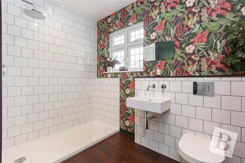 57 Waldegrave Gardens, Upminster, RM14 1UT