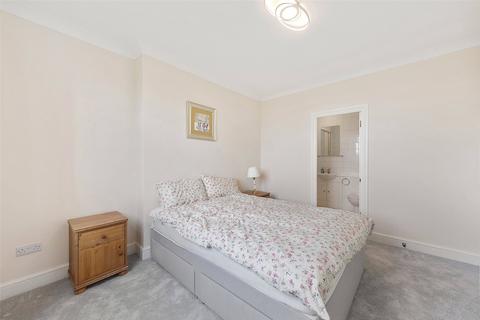 2 bedroom apartment to rent, Thornbury Court, 36-38 Chepstow Villas, London, W11