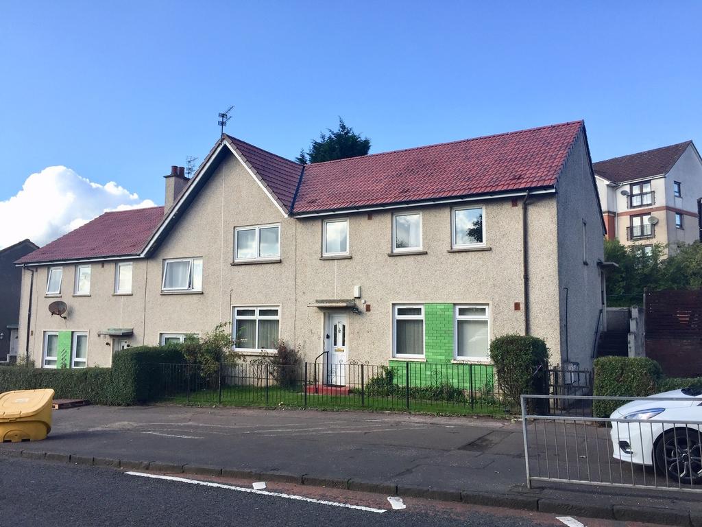 Faifley Road, Clydebank, Glasgow, G81 5AR 3 bed flat £650 pcm (£150 pw)
