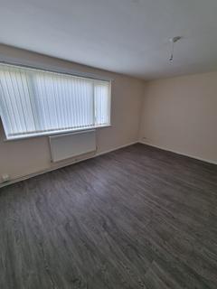 2 bedroom flat for sale - 2 Bed Apt - 1 mile from city - Investment 7.5% yield