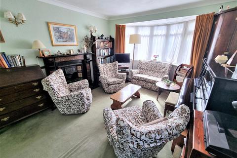 23 Pates Manor Drive, Feltham, TW14 8JJ