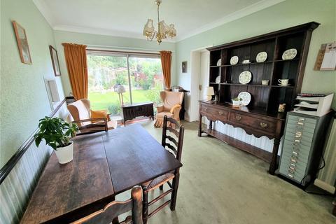 23 Pates Manor Drive, Feltham, TW14 8JJ