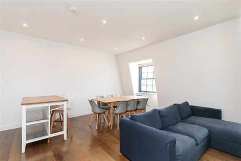 3 bedroom flat to rent, Cornwall Street, London