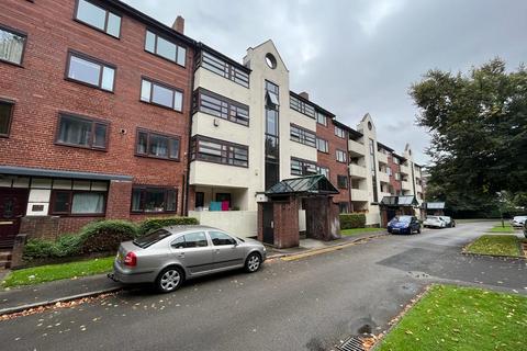 4 bedroom flat to rent, Cassandra Court, Asgard Drive, Salford, M5 4TW