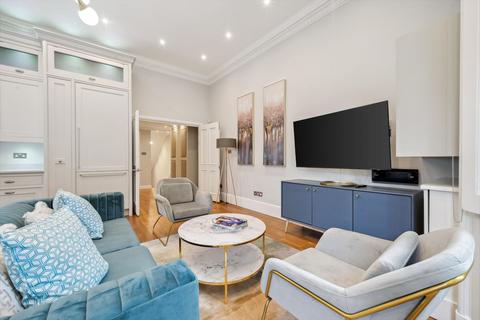 3 bedroom maisonette to rent, Onslow Gardens, South Kensington, London, SW7