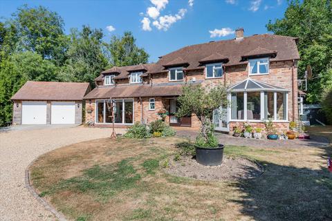 4 bedroom detached house for sale, Pilley, Lymington, SO41