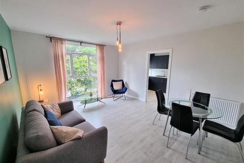 2 bedroom flat to rent, Cranford Road, Mannofield, Aberdeen, AB10