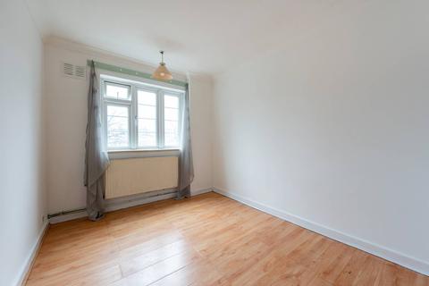 2 bedroom flat for sale - Oakfield Road, Penge, London, SE20