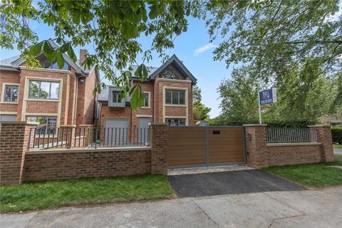 5 bedroom detached house for sale - Knutsford Road