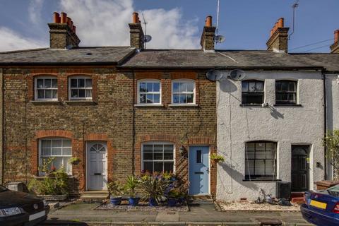 2 bedroom terraced house for sale, Windmill Lane, Bushey Heath