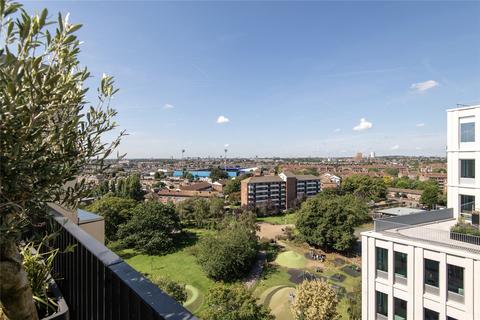3 bedroom penthouse for sale, Wood Crescent, London, W12