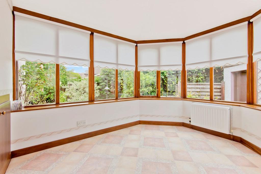 Watts Gardens, Cupar, KY15 2 bed property £195,000