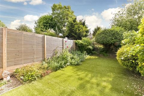 2 bedroom apartment to rent, Ramsden Road, London, SW12